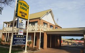 Victoria Lodge Motor Inn & Apartments